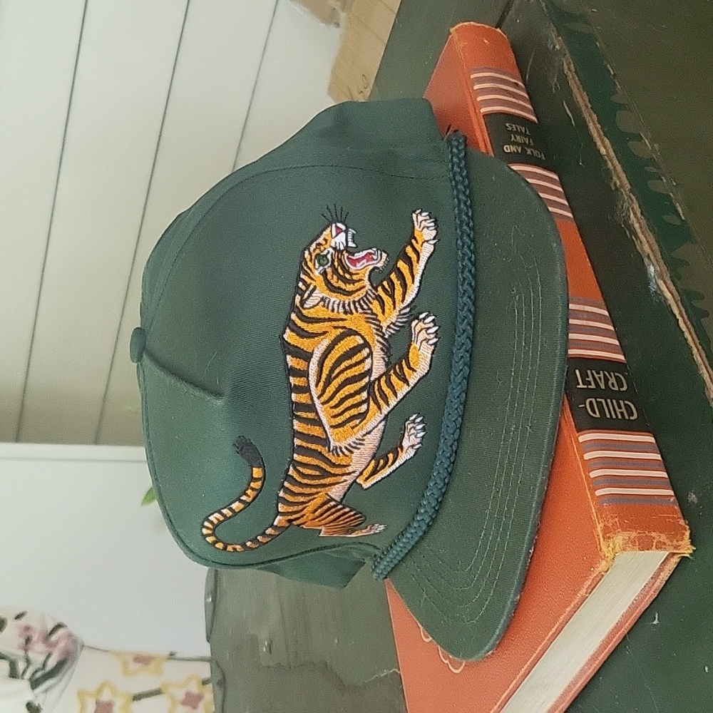 Embroidered Tiger Trucker Hat NWOT